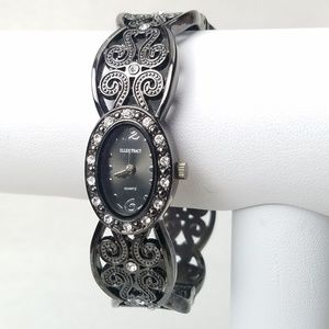 Ellen Tracy Black Metal Cuff Watch Runs New Battery BONUS extra battery